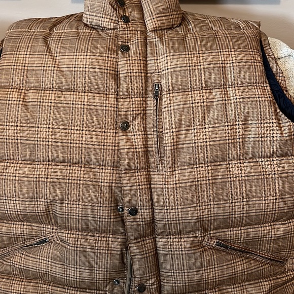 Cremiuex 38 brown plaid vest.  Size XL - Picture 9 of 9